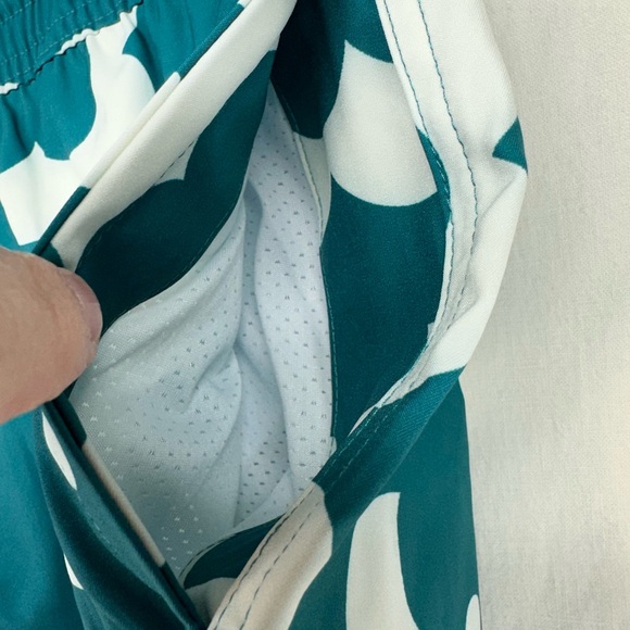 SC Sovereign SVRN Code Retro Teal Green Floral Print Swim Trunks Mens Size M - Picture 7 of 11